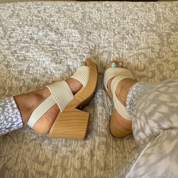 Brand new in the box chunky heels - Picture 8 of 12